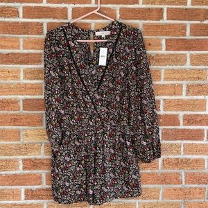 Loft Romper with pockets NWT